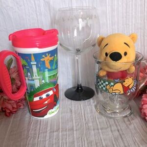 WALT DISNEY WINNIE THE POOH & Mickey Mouse themed LG travel mug & 2 glases